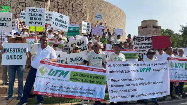 Los maestros exigen mejores condiciones laborales y sueldos justos