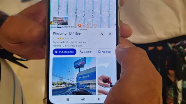 Los turistas no pudieron contactar al personal de la agencia de autos