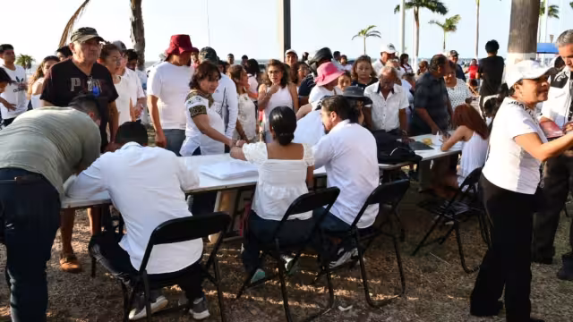 Campechanos piden la renuncia de Marcela Muñoz Martínez