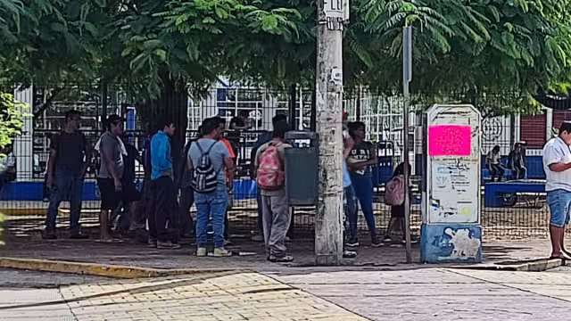 Tienen quejas por confiar en personas que no les han dado totalmente saldado su salario.