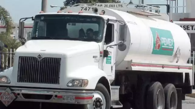 Pemex garantiza el abasto de combustible para el estado de Guerrero, tras el paso del Huracán Otis