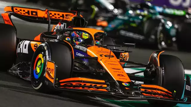 McLaren ocupa la tercera posición