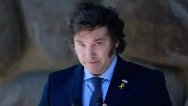 A dos meses der iniciado su mandato el presidente de Argentina, Javier Milei, le pidió su renuncia a dos miembros de su gabinete