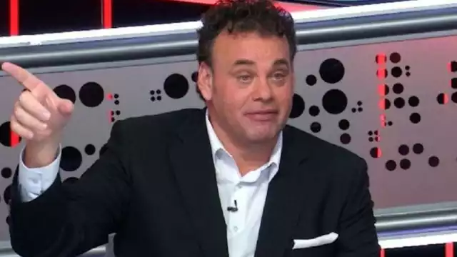 David Faitelson recordó lo que le ocurrió en la pelea de Julio César Chávez contra Pernell Whitaker en el Alamo Dome de San Antonio, Texas.