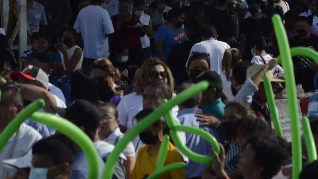 Gilda Peraza dijo que con los años se dio cuenta que hay que poner atención y saber qué ofrecen los diversos candidatos.