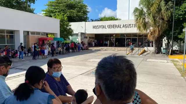 Recalcó que la vacuna no es única anual, esto debido a las mutaciones que se producen en el virus