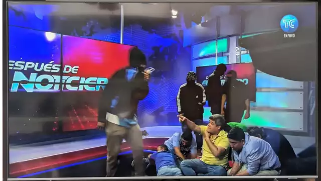 Presidente reconoció que existen 20 grupos armados que operan en el país