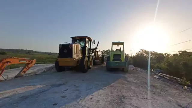 Los habitantes esperan que el puente sea inaugurado antes de la temporada de lluvias