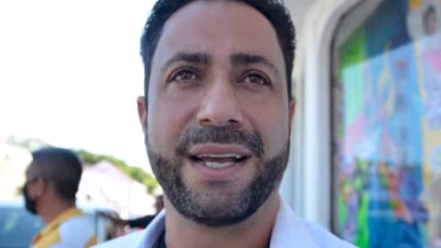 El equipo de trabajo del morenista está en espera de la sesión del IEEC, para decidir