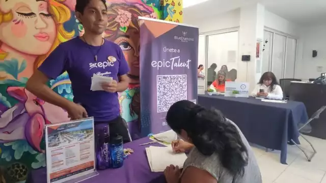 En las ferias de empleos no se ven personas interesadas en las vacantes