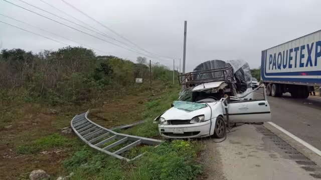 El chofer del tráiler se dio a la fuga luego de provocar el fatal accidente