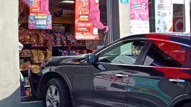 La mujer quedó en crisis nerviosa luego del accidente