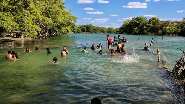 El menor sufrió un fatídico golpe en la cabeza tras lanzarse un clavado