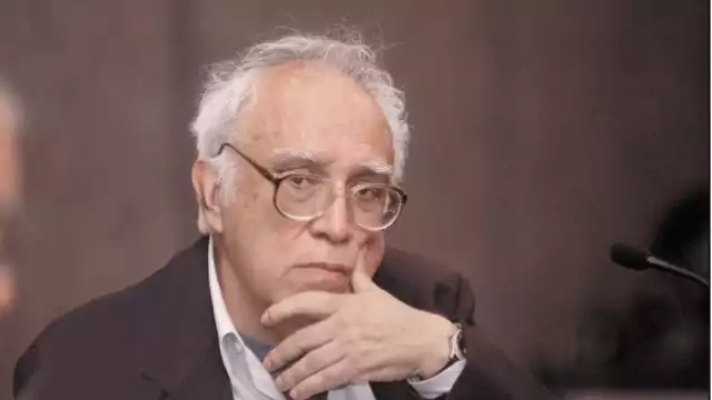 Se le hará una inscripción con letras doradas como muestra de honor al cronista