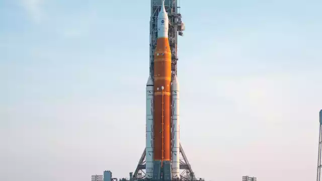 NASA mantiene fecha de despegue de Artemis I pese a Depresión Tropical Nueve