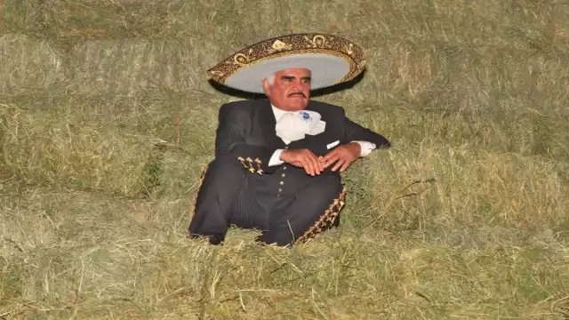 A través de un comunicado publicado en las redes sociales del cantante, se dio a conocer que su estado de salud sigue igual y todavía dependiente de ayuda para respirar