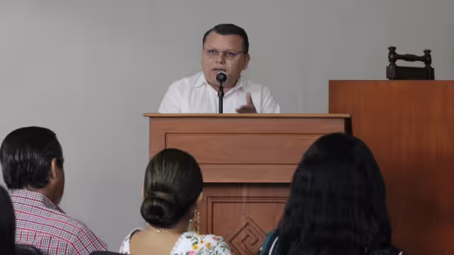 Señaló que mientras no sean sancionados con una sentencia firme, la ley dice que eres inocente hasta que se demuestre lo contrario