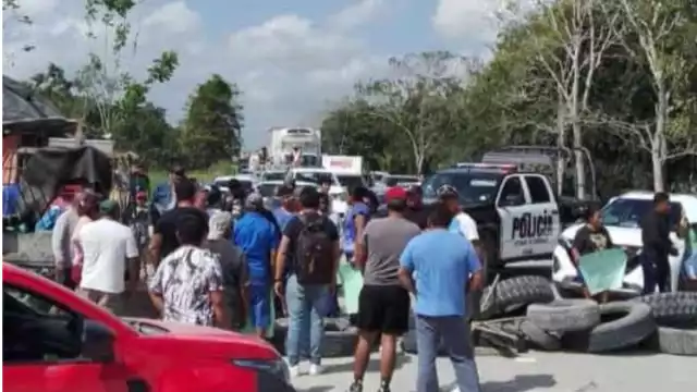 Habitantes exigen detener a un hombre que ha provocado temor en la población, al agredir a una persona de la tercera edad.