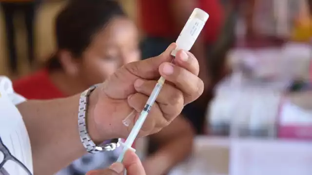 Aún hay dosis para atender a la ciudadanía en todo el estado de Campeche