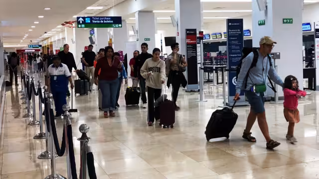 Volaris y Aeroméxico, fueron dos de las aerolíneas que llegaron con anticipación al aeropuerto de Mérida