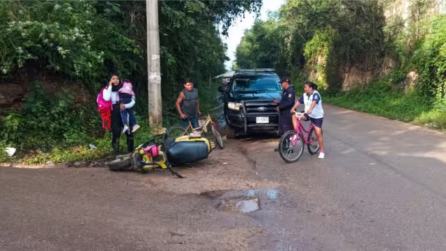 Al lugar de los hechos arribaron policías municipales que tomaron conocimiento del caso