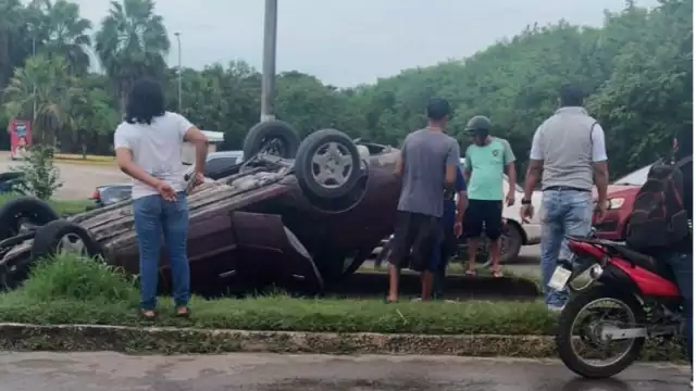 El automotor afectado tuvo severos daños materiales.