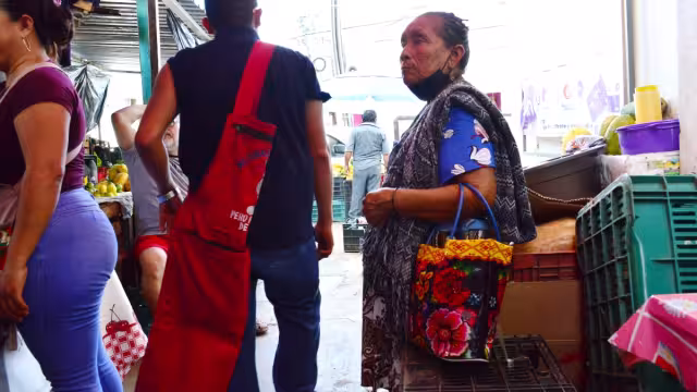 El abandono familiar es de los principales problemas que enfrenta este sector de la población