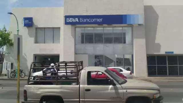 Los asaltantes iban a bordo de una motocicleta