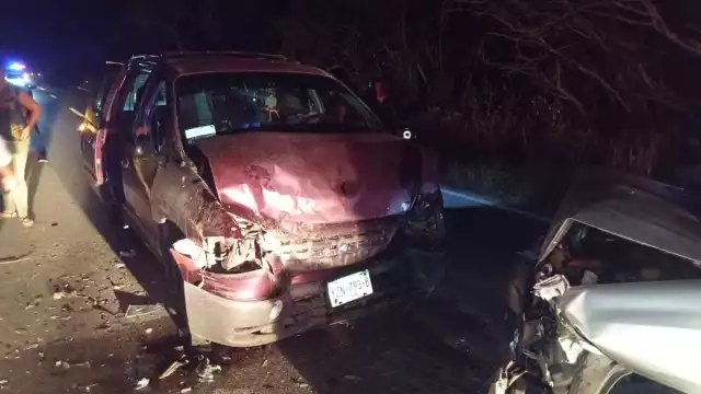 Policías Municipales se encargaron de delimitar la zona para evitar otro percance