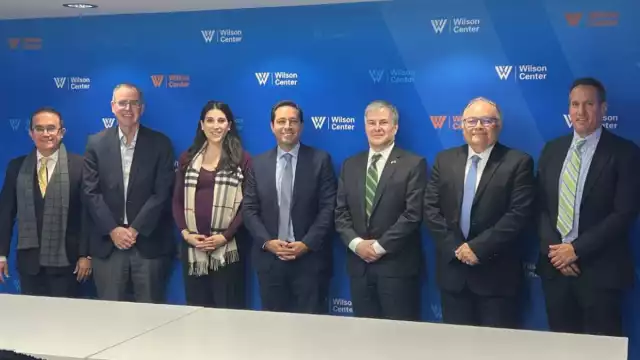 Mauricio Vila se encuentra en Washington promoviendo Yucatán