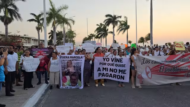 La mandataria estatal Layda Sansores informó que fueron cesados tres directores