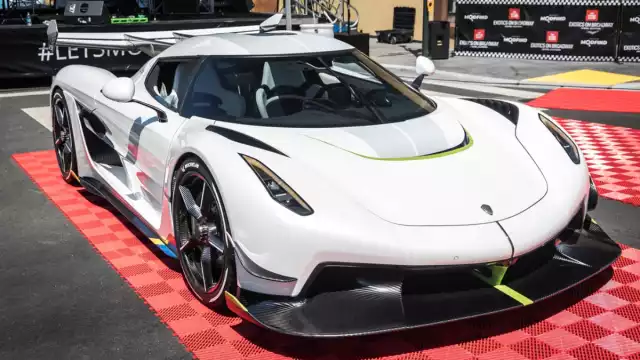 El Koenigsegg Jesko cuenta solamente con 125 unidades en todo el mundo