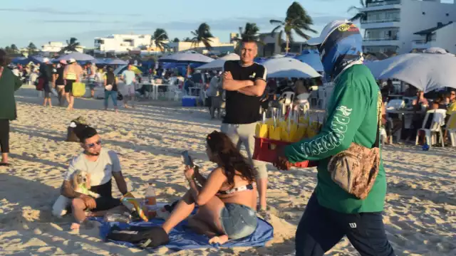 Los beneficiados fueron sobre todo vendedores ambulantes que atendían hasta a 20 personas alrededor de sus puestos