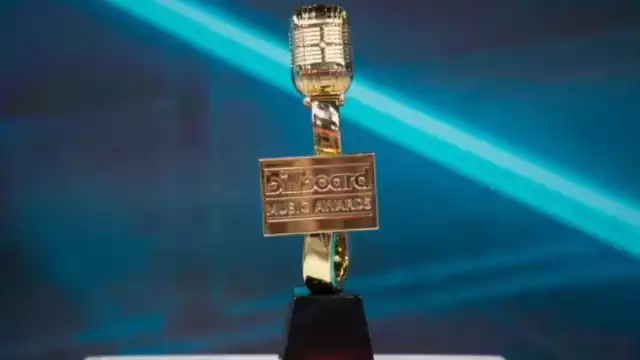 Ellos fueron los ganadores de la noche. Foto: Especial