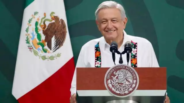 AMLO acusa a INE de “chicanadas” para aplazar o suspender la Revocación de Mandato