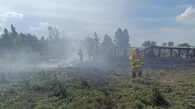 Una pareja junto al piloto y copiloto murieron en el desplome de la avioneta
