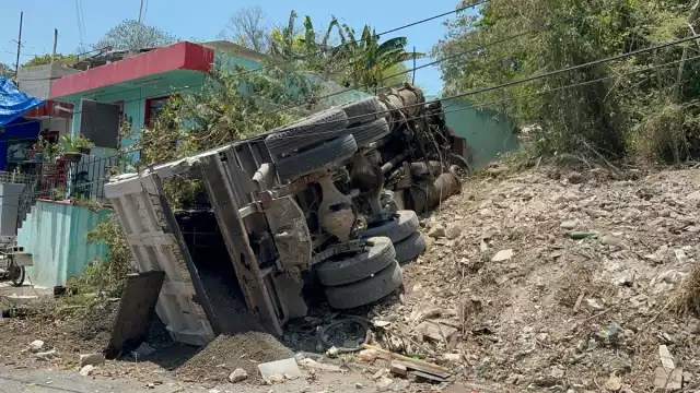 El volquete transitaba por la colonia Jardines