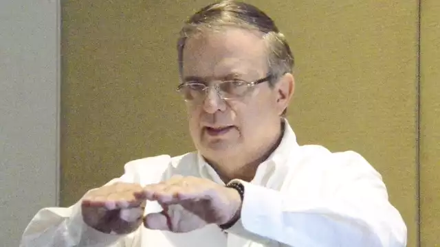 Marcelo Ebrard garantizó que va a trabajar mucho para reducir la pobreza