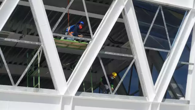 La titular de la Sedetuop asegura tener licencias de construcción