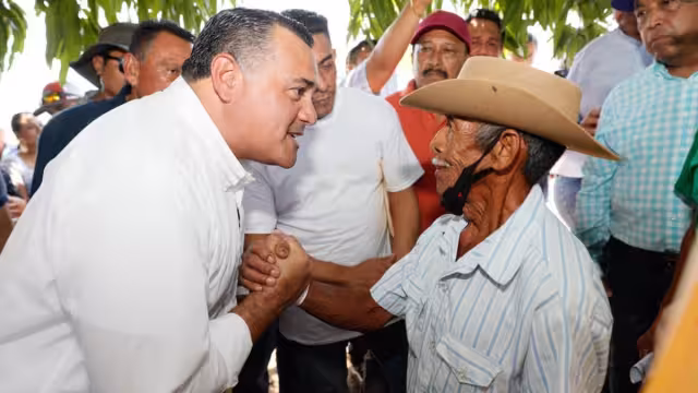 Las giras han sido con el dinero de Mérida