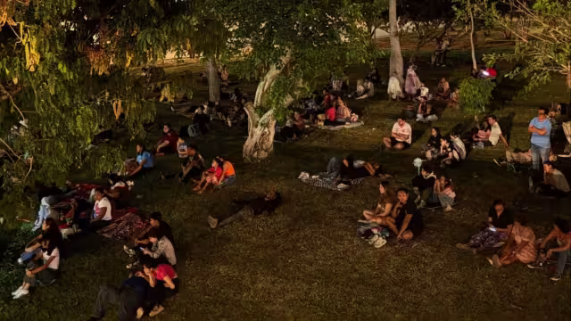 El cine al aire libre sigue realizándose en el Parque La Plancha de Mérida