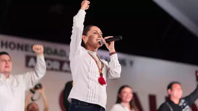 Con más de 20 años luchando por una democracia incluyente, Claudia Sheiunbaum busca hacer historia y convertirse en la primera presidenta de México