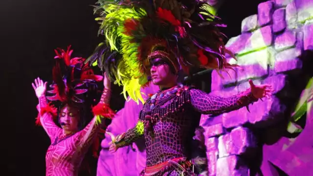 Festival de las Ánimas 2023 circo Leyendas del Maya show de tradiciones
