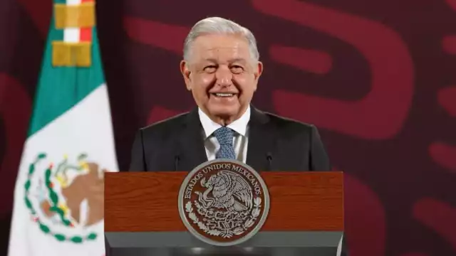 El presidente López Obrador señaló que las reformas a la Constitución realizadas en 36 años fueron para afectar a la mayoría de los mexicanos