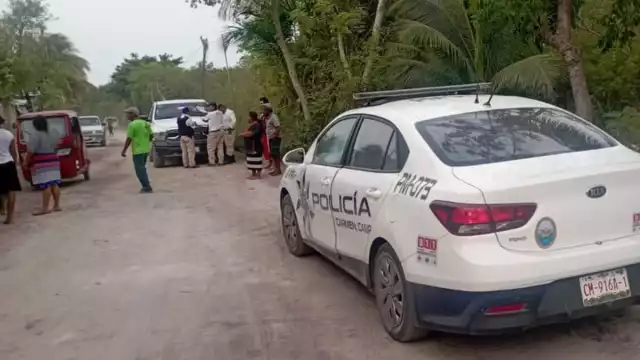 La ambulancia de la unidad ambulatoria llegó 45 minutos más tarde donde solamente confirmaron que el hombre ya no contaba con signos vitales