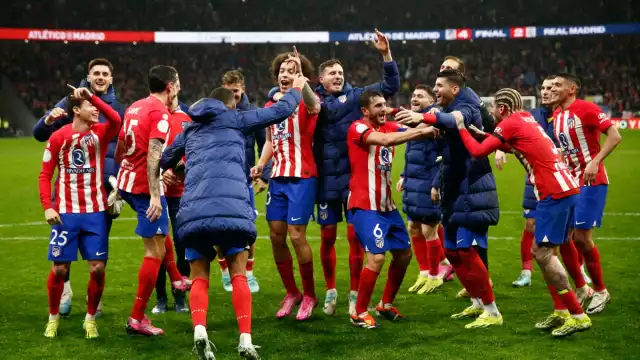 Después de un duelo directo donde a cada gol que anotaban los ‘Colchoneros’, respondía el Madrid, todo se definió en los últimos minutos gracias a las anotaciones de Griezmann y de Riquelme

