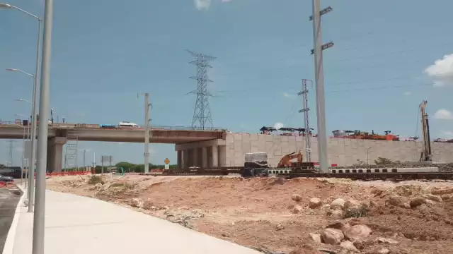 Las obras en la estación continúan previo a la llegada de AMLO