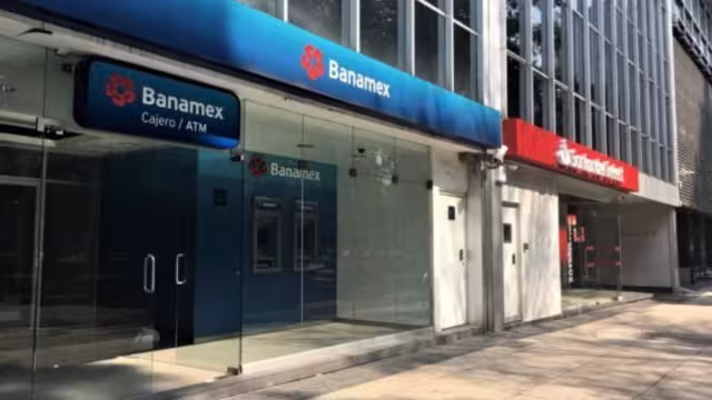 Los servicios de los bancos se ven afectados por la suspensión de actividades.