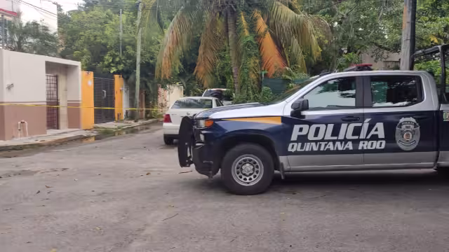 Encuentran cuerpo putrefacto en una casa de Playa del Carmen