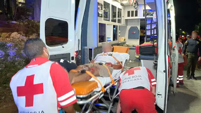 Conducía a exceso de velocidad y supuestamente borracho.